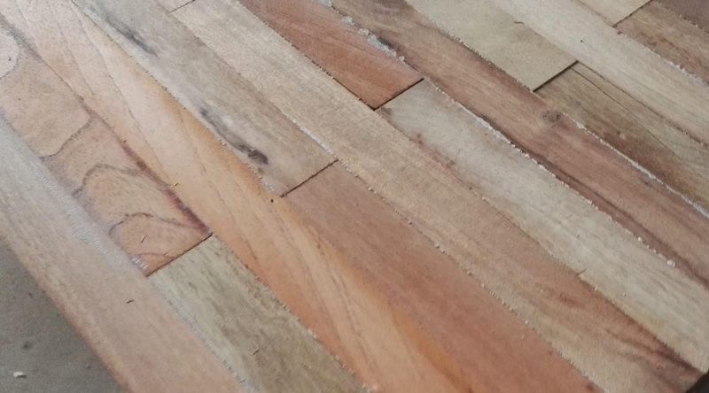 ľ